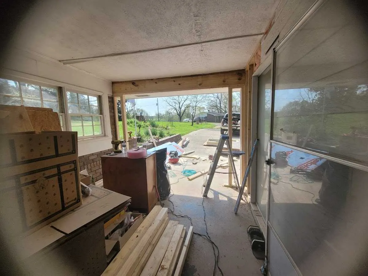 Air movers and dehumidifier for Drying & Dehumidification in Hazlet